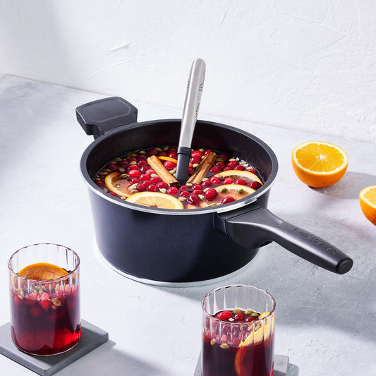 Bessemer Black Multi Saucepan 24cm
