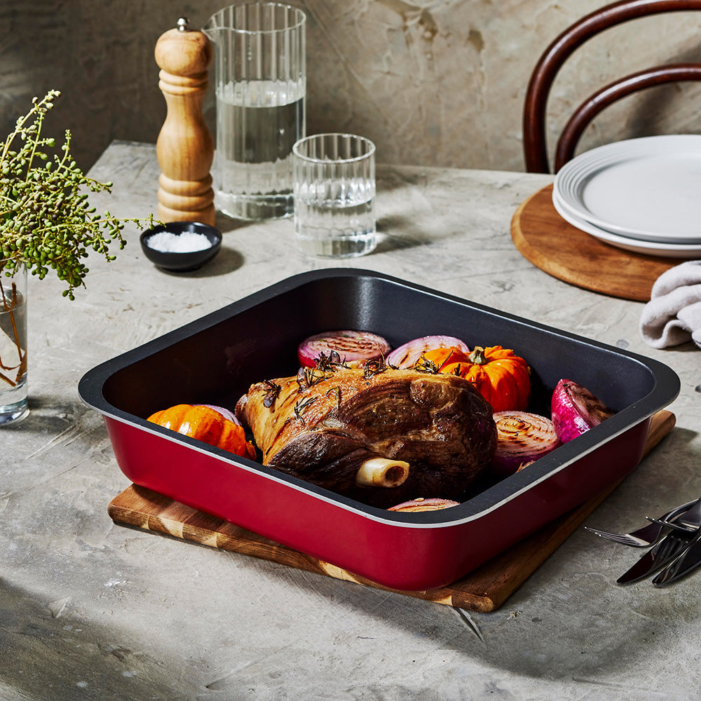 Bessemer Red Roaster 40cm